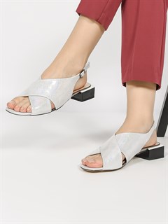 Босоножки на выход и на каждый день 004-2421-R873-01