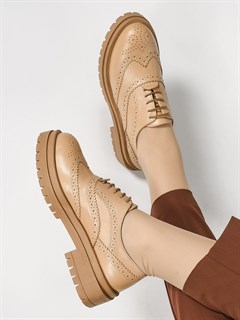 Туфли модельные на выход и на работу  A-1