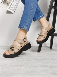 Босоножки на выход и на каждый день 072-131